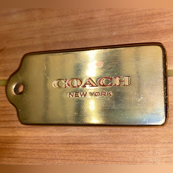 Coach : Coach tag only! DISCLAIMER - PLEASE READ BEFORE PURCHASING! - Picture 2 of 6